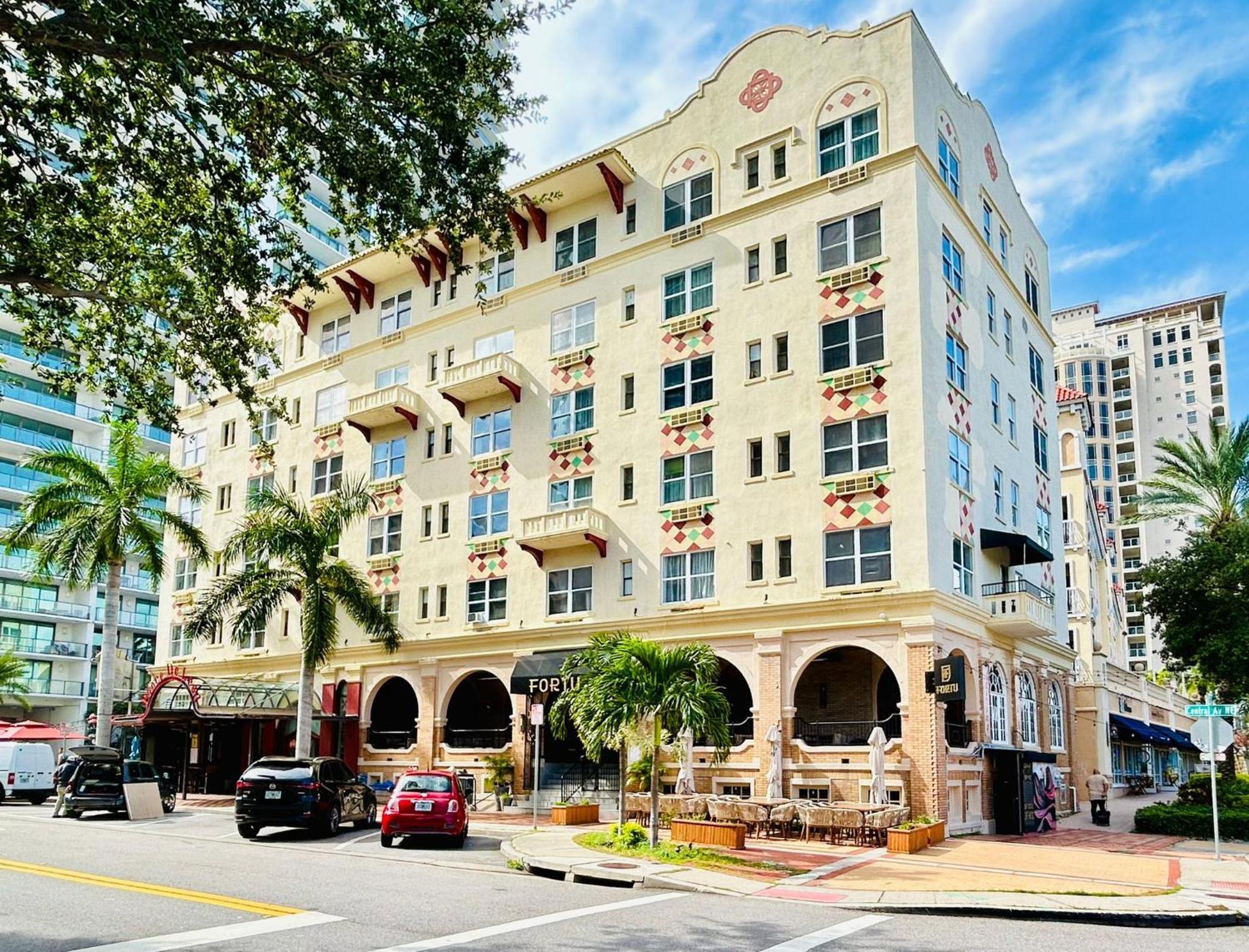 סיינט פיטרסברג Ponce De Leon Hotel מראה חיצוני תמונה